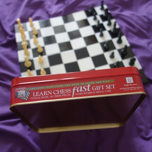 Learn Chess Fast Gift Set Game Board & Metal Case 72-Page Book ISBN0-9704729-5-1 - Picture 15 of 16
